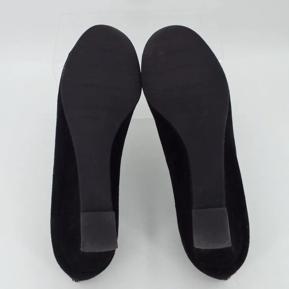 Stuart Weitzman Pleats Black Suede Wedge with Chain Bow Size 10N Narrow - Picture 8 of 16